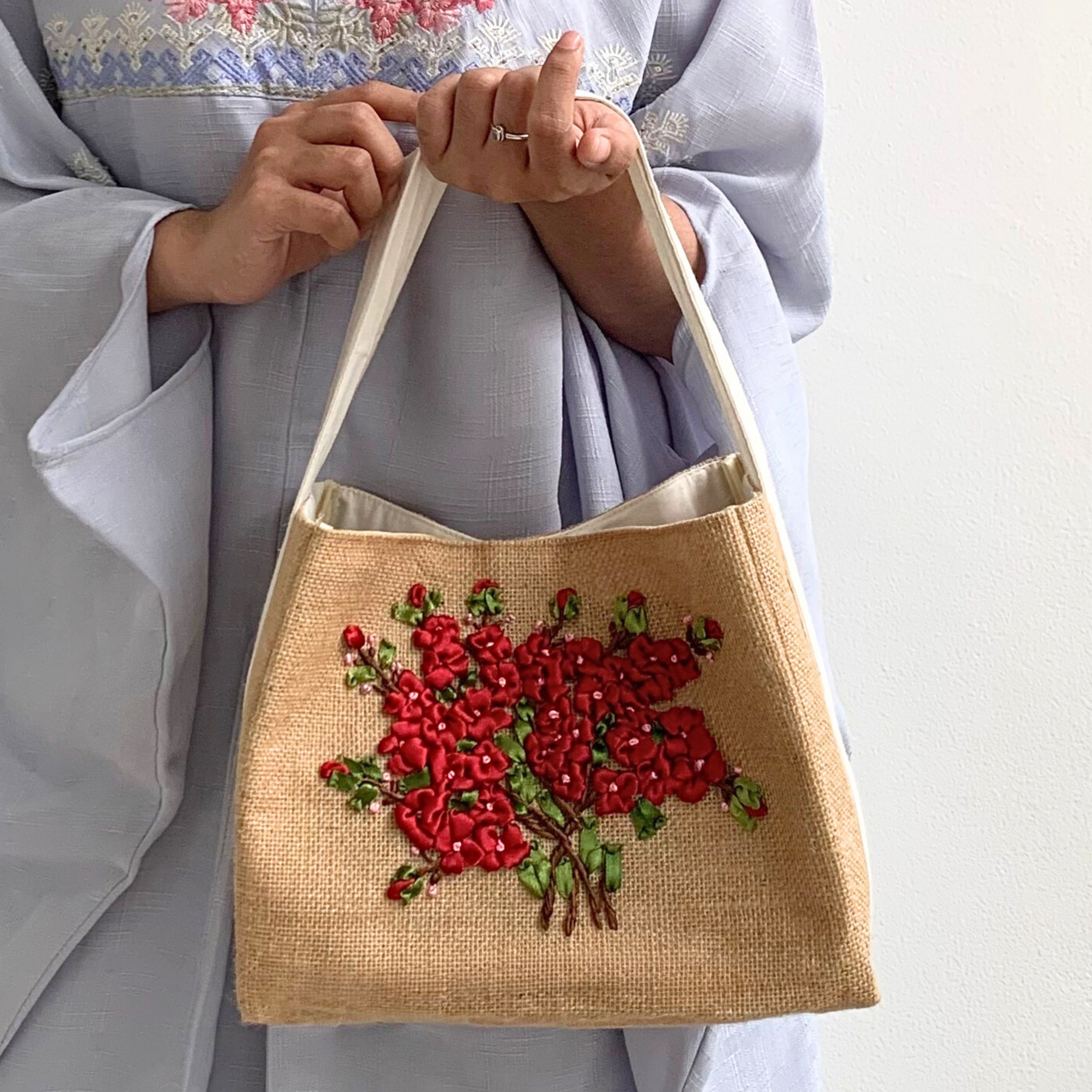 Tas jute Embroidered Heirloom